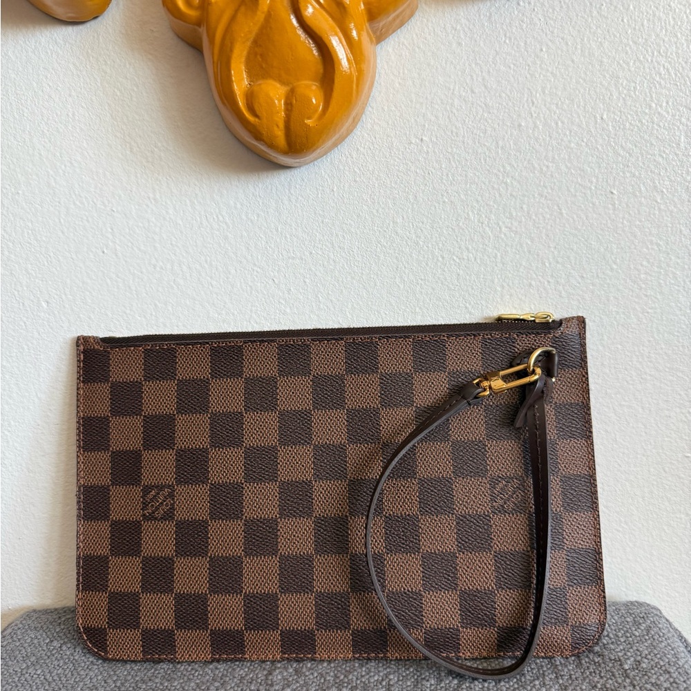 Authentic Louis Vuitton Damier Ebene pouch
